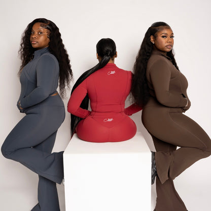 Snatched-Fit Jacket & Flare-Bottom Pants Set